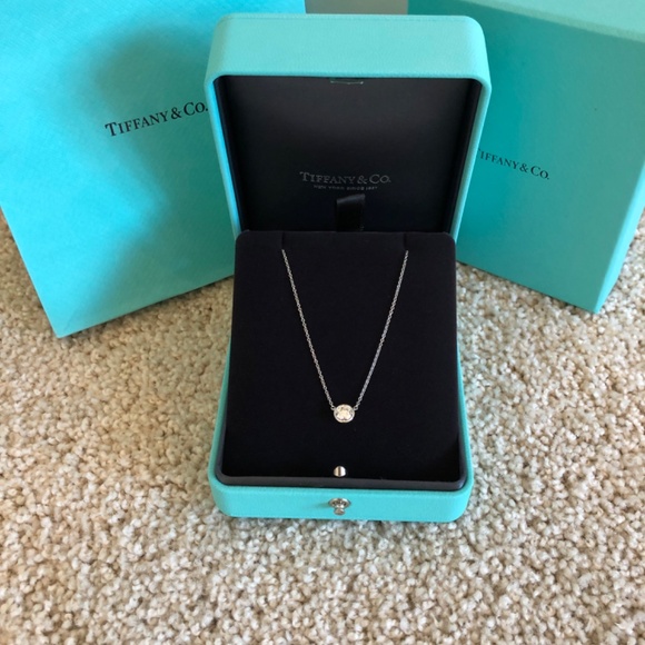 TIFFANY & CO. NECKLACE - Picture 4 of 13